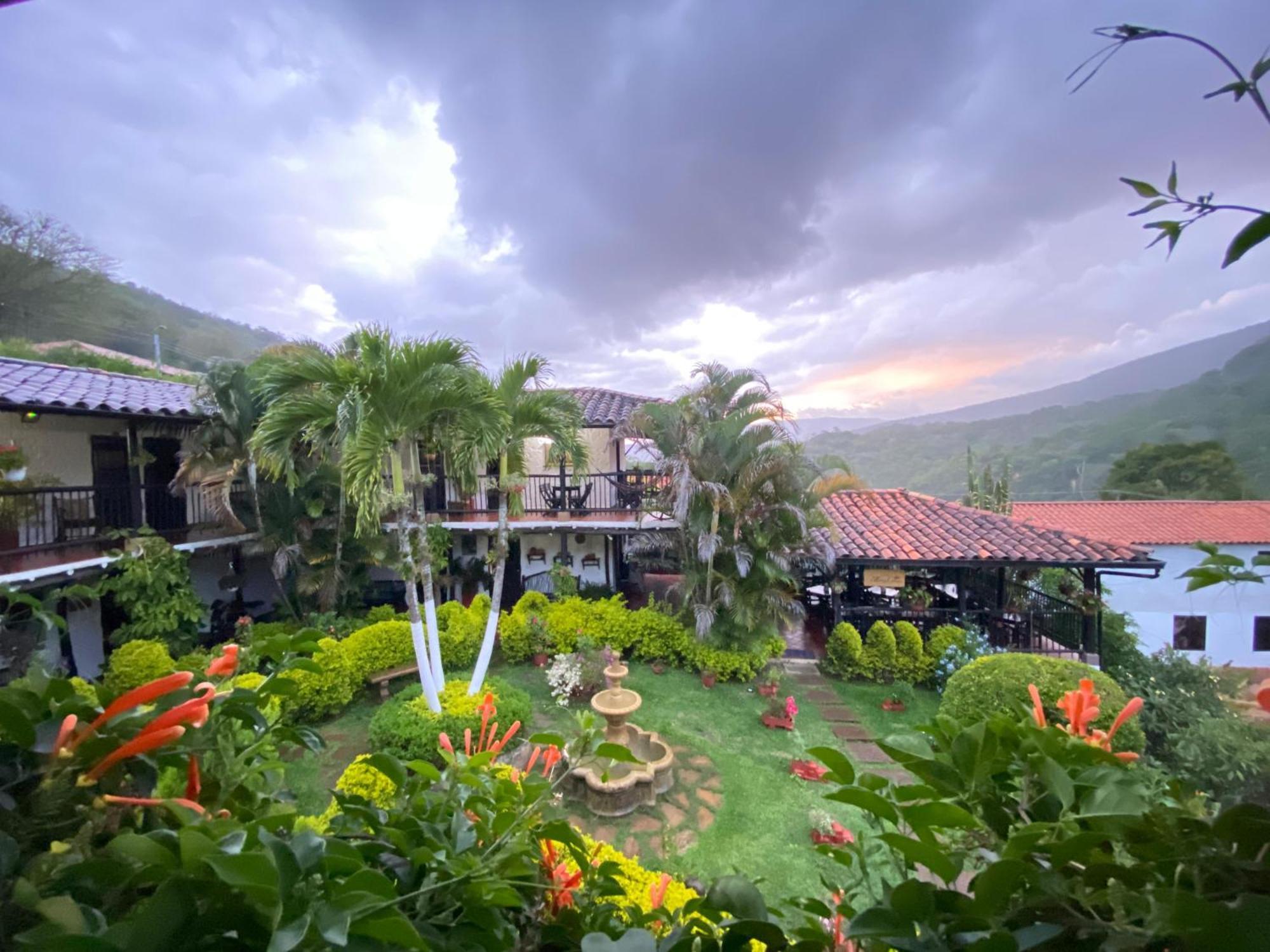 Hotel Campestre Casona Del Camino Real Сан-Хиль Экстерьер фото